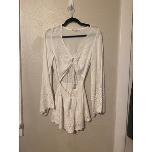 Olivaceous White Eyelet Embroidered Bell Sleeve Romper Size M